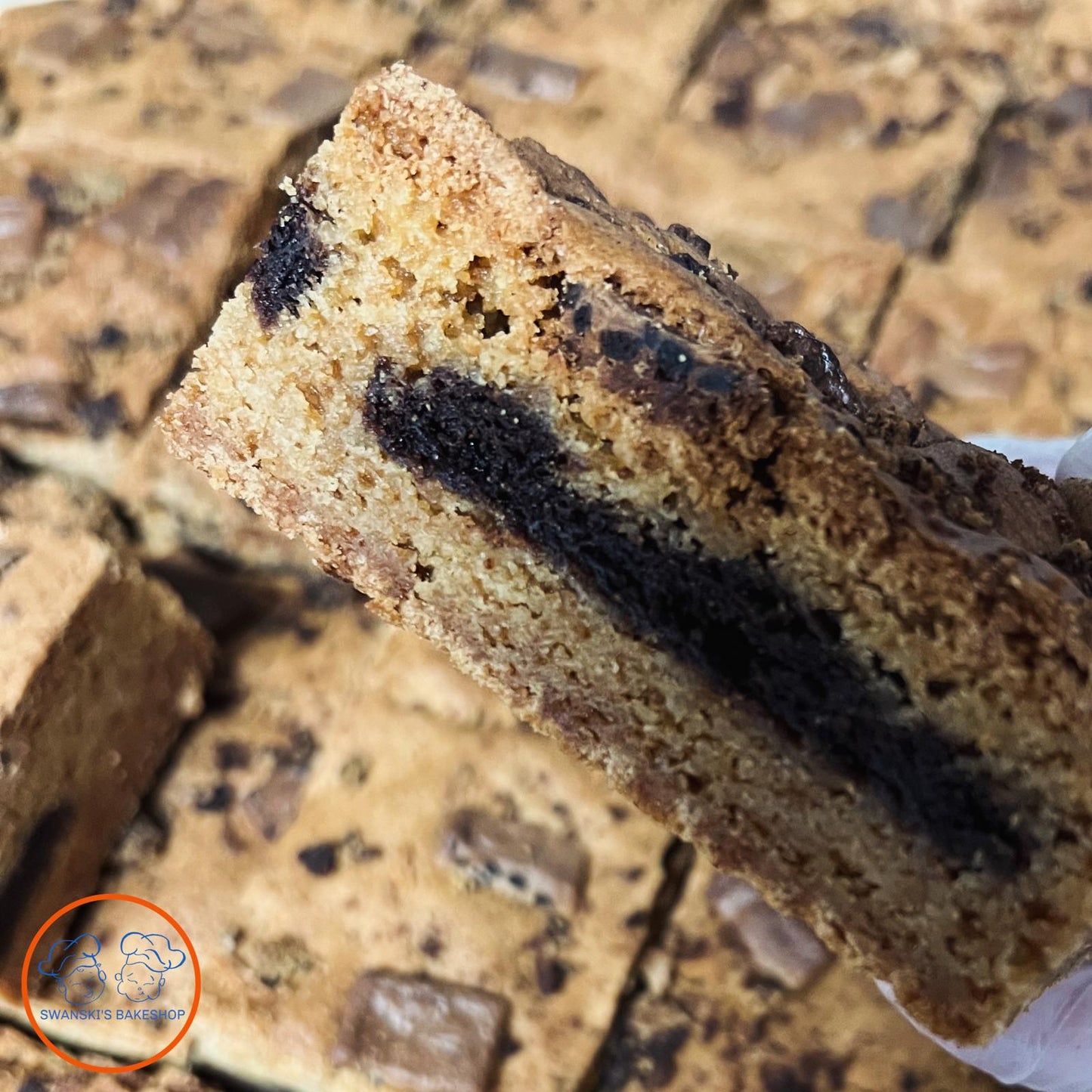 Cookies 'N' Cream Blondie